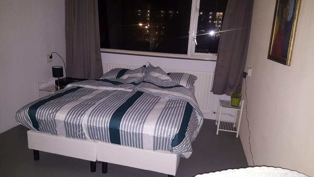 Homestay Dutchable Alphen aan den Rijn Ngoại thất bức ảnh